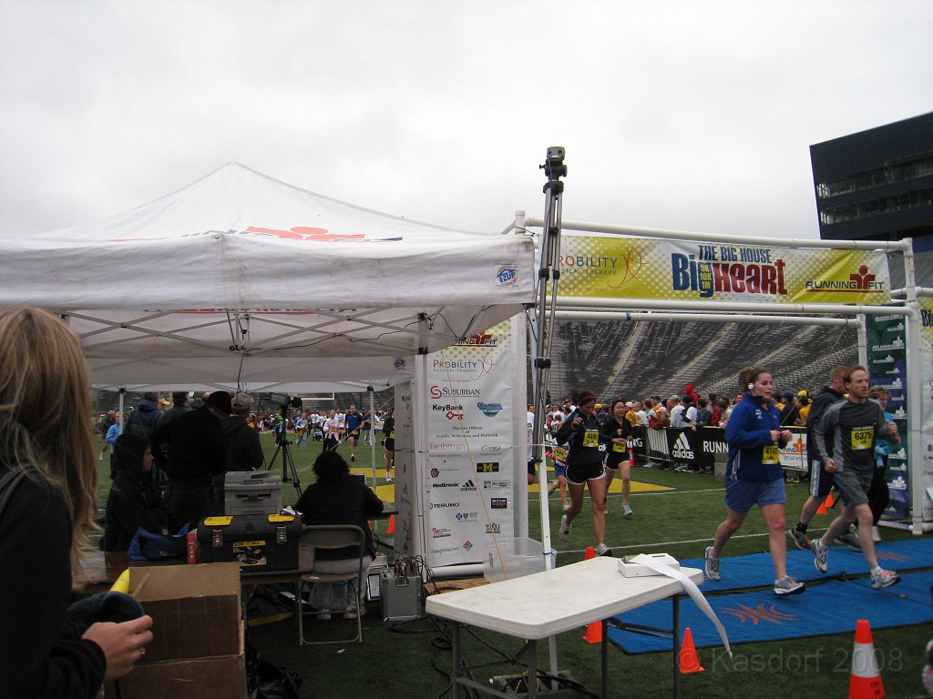 BHGH 2009 0386.jpg - The Big House Big Heat 5 and 10 K race. October 4, 2009 run in Ann Arbor Michigan finishes on the 50 yard line of the University of Michigan stadium.
